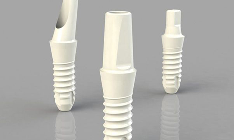 implante dentário em zircônia estética gengival